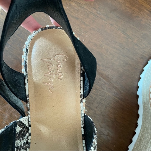 Crown Vintage Espadrilles - Picture 3 of 5